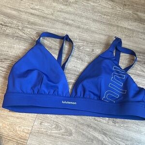 Blue Lululemon License to Train Triangle bra light support size 10